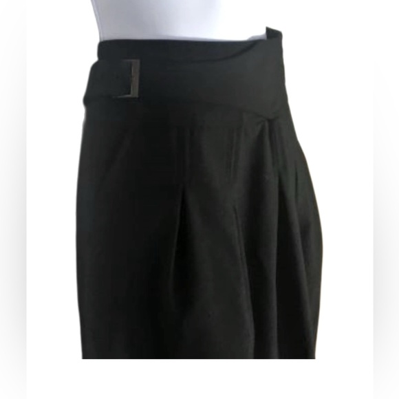BCBGMAXAZRIA Black Skirt with Tab Waist Detail - Picture 3 of 6
